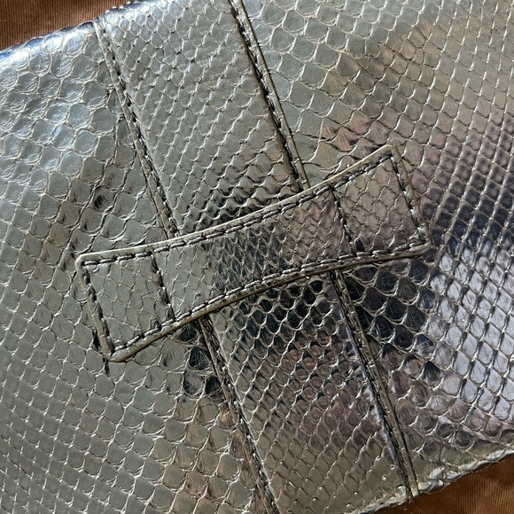 Vintage Gucci Python Soft Python Stirrup Clutch Purse Navy - Picture 9 of 10